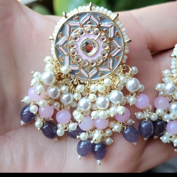 🔥LAST PAIR🔥 Bead Embellished Medallion Drop Statement  Earrings - Picture 8 of 11